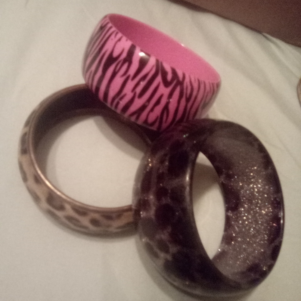 Braclets